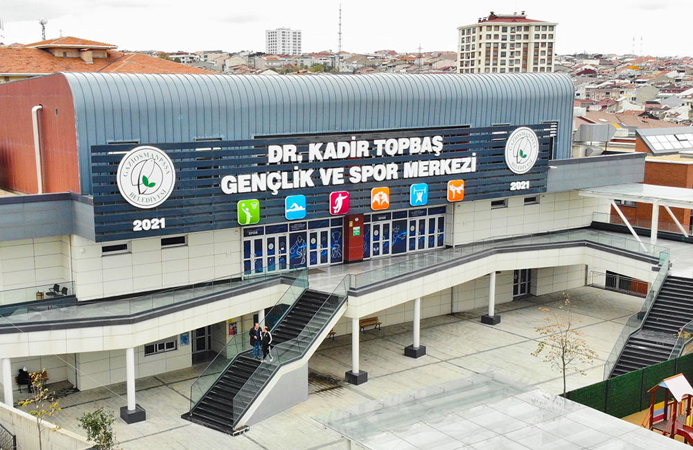Dr. Kadir Topbaş Gençlik ve Spor Merkezi