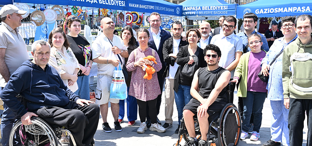 Özel Öğrencilerin El Emeği Ürünleri Kermeste Sergilendi