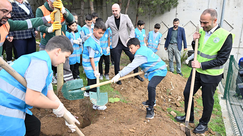 Gaziosmanpaşa’da Minik Çevre Elçileri, Geleceğine Sahip Çıktı