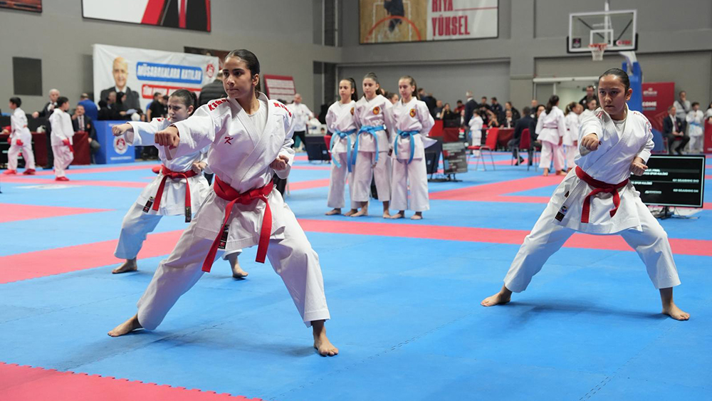 Uluslararası Karate Turnuvası’nda Gaziosmanpaşa Rüzgarı Esti